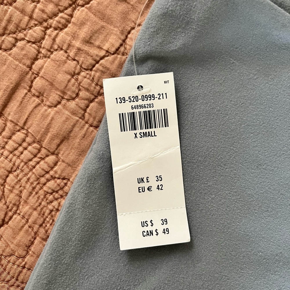 Brand New Soft Blue Grey Abercrombie & Fitch Cropped Tank Top - Picture 3 of 3